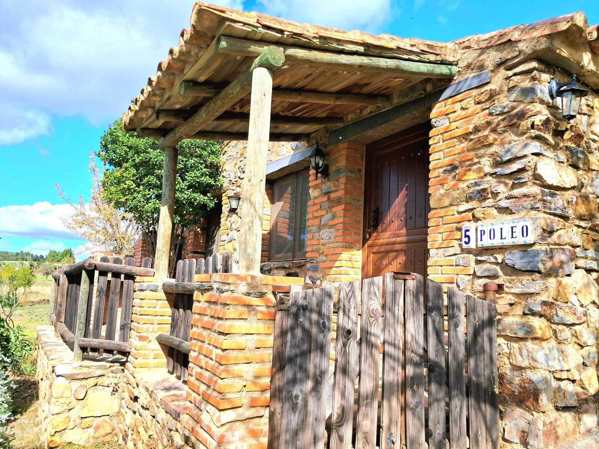 El Jiniebro Turismo Rural Valencia de Alcántara Exterior foto
